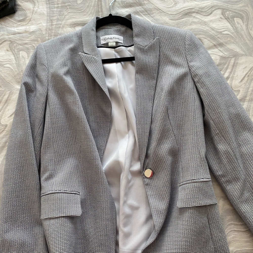 EUC Calvin Klein Blazer